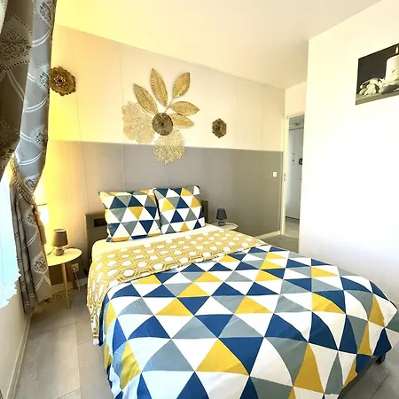 15 Min Walk To Disneylandparis, 5 Min Walk To Val D'Europe Mall And Train Rer A, Monyhome Apartment For 4 Persons Chessy  Exterior photo