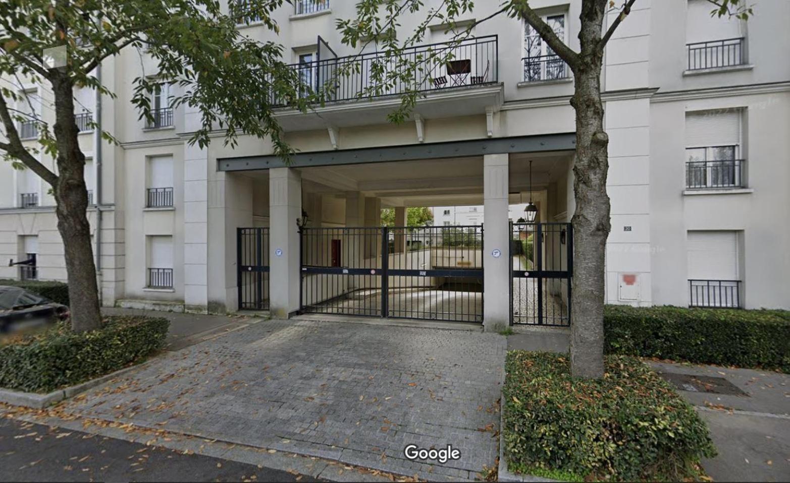 15 Min Walk To Disneylandparis, 5 Min Walk To Val D'europe Mall And Train Rer A, Monyhome For 4 Persons *